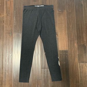 NWOT Women's NIKE Charcoal legging